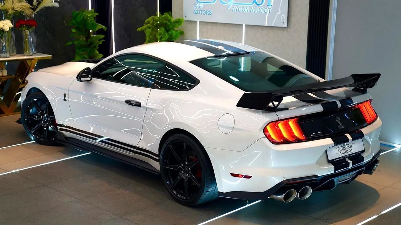 Ford Mustang GT Premium 5.0L V8
