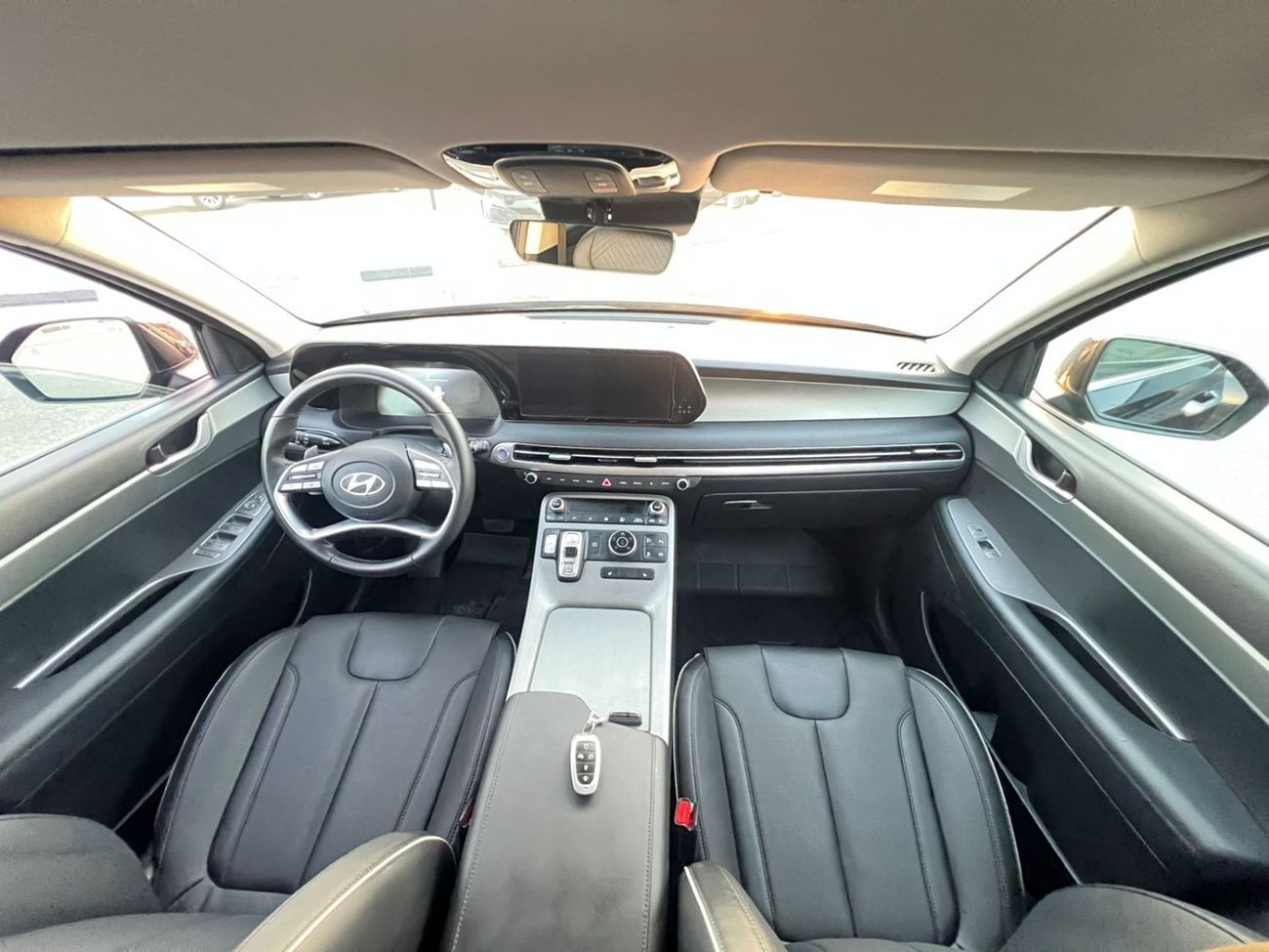 Hyundai Palisade 2024 Hyundai Palisade Sel - 3.8L V6 - Auto Trunk - Leather & Electric Seats - Key Engine Start Optio