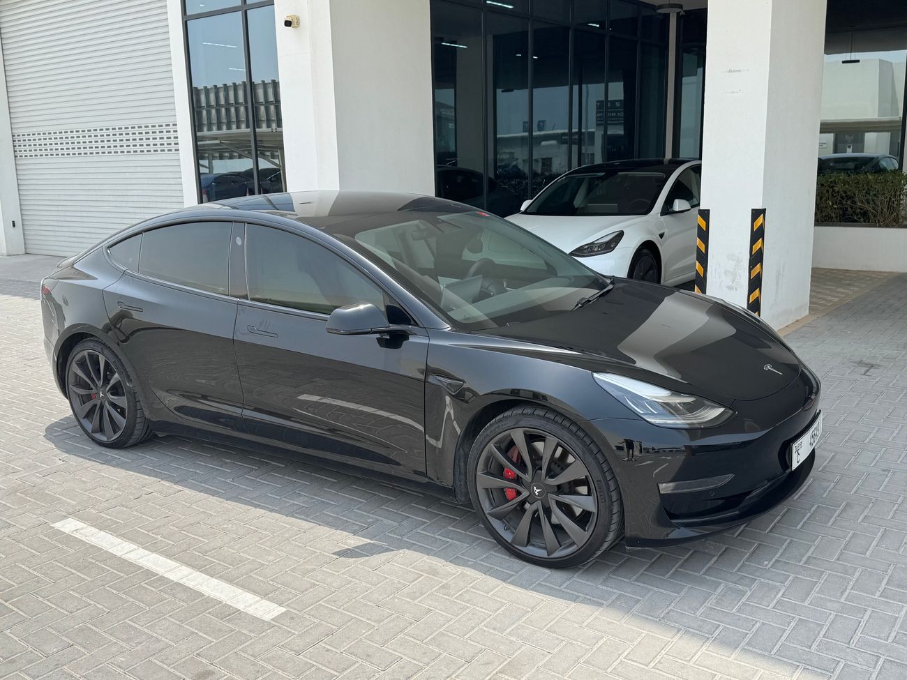 تسلا موديل 3 Performance Model