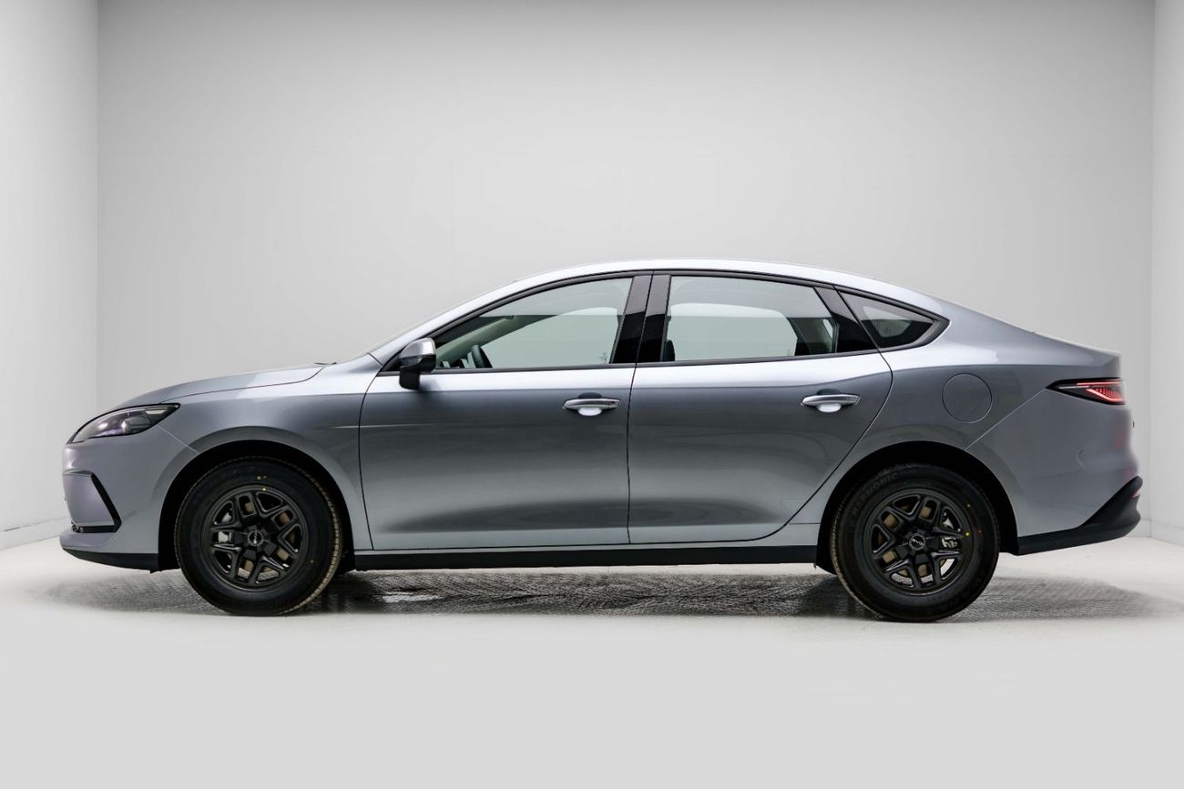 بي واي دي سيل 05 DM-i ID Luxury 1.5L - Grey Inside Grey | Export Only