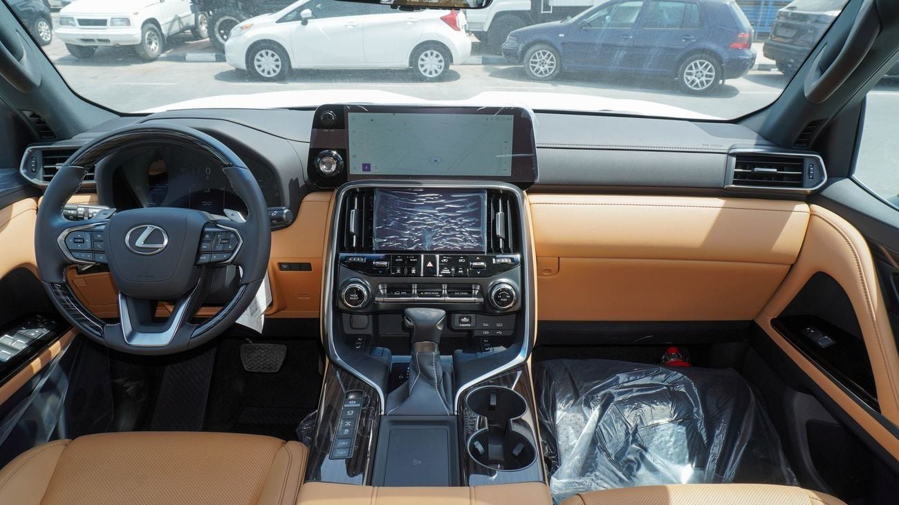 Lexus LX600 SIGNATURE 3.5L V6