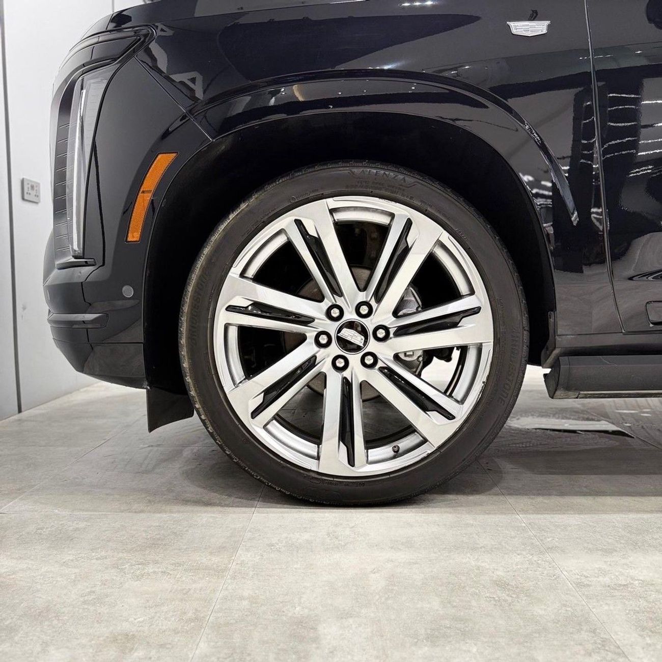 كاديلاك إسكالاد Sport Platinum Cadillac Escalade 2025 مواصفات خليجية