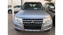 Mitsubishi Pajero Mitsubishi Pajero Gls V6, Model:2015.Free of accident