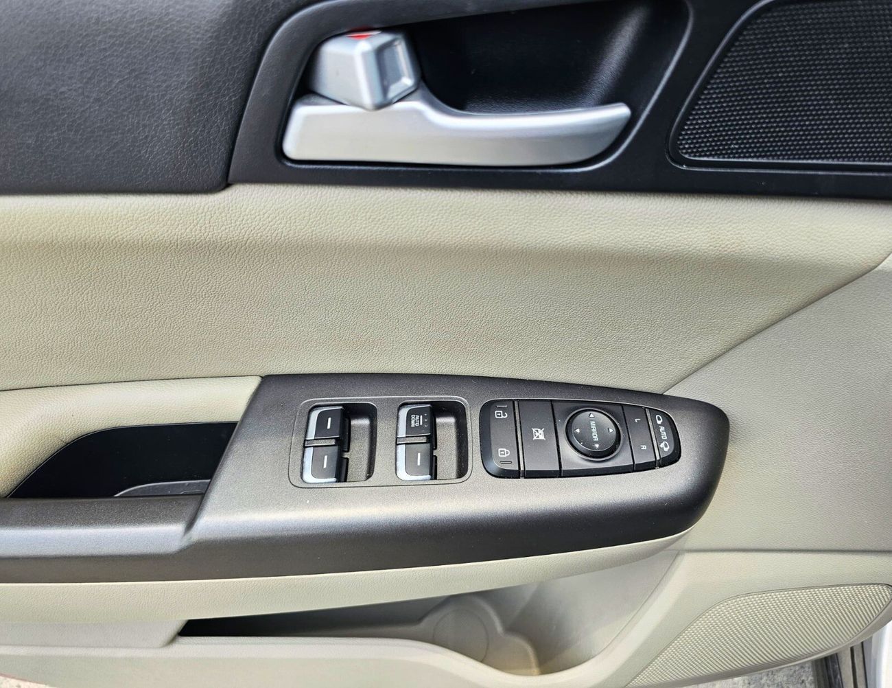 Kia Sportage 2.4L Petrol | Full Option with Panoramic Roof