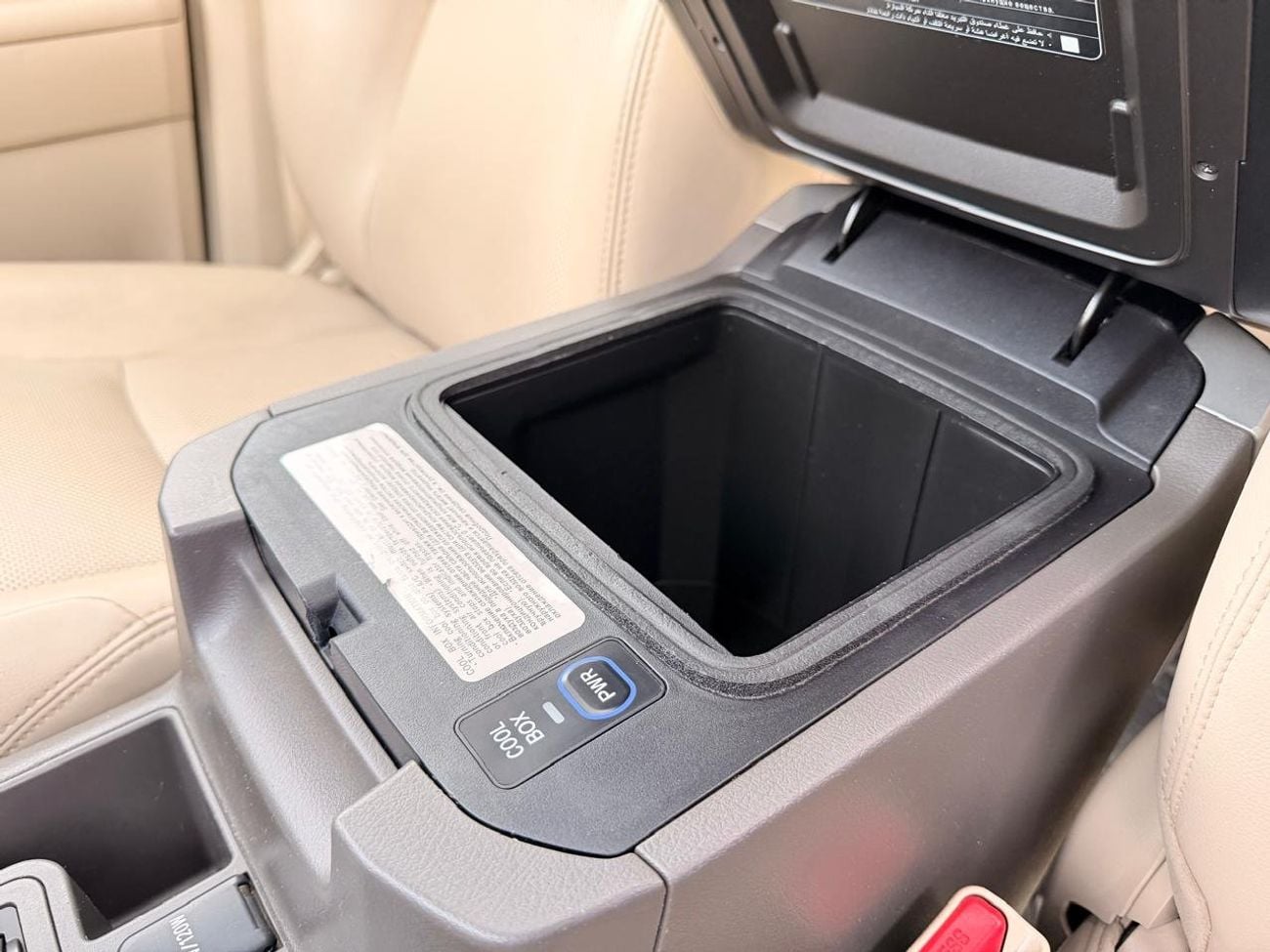 Toyota Prado VXR 4.0L 4WD