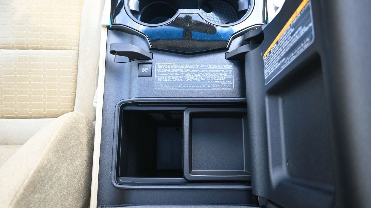 Toyota Land Cruiser GXR 3.5L