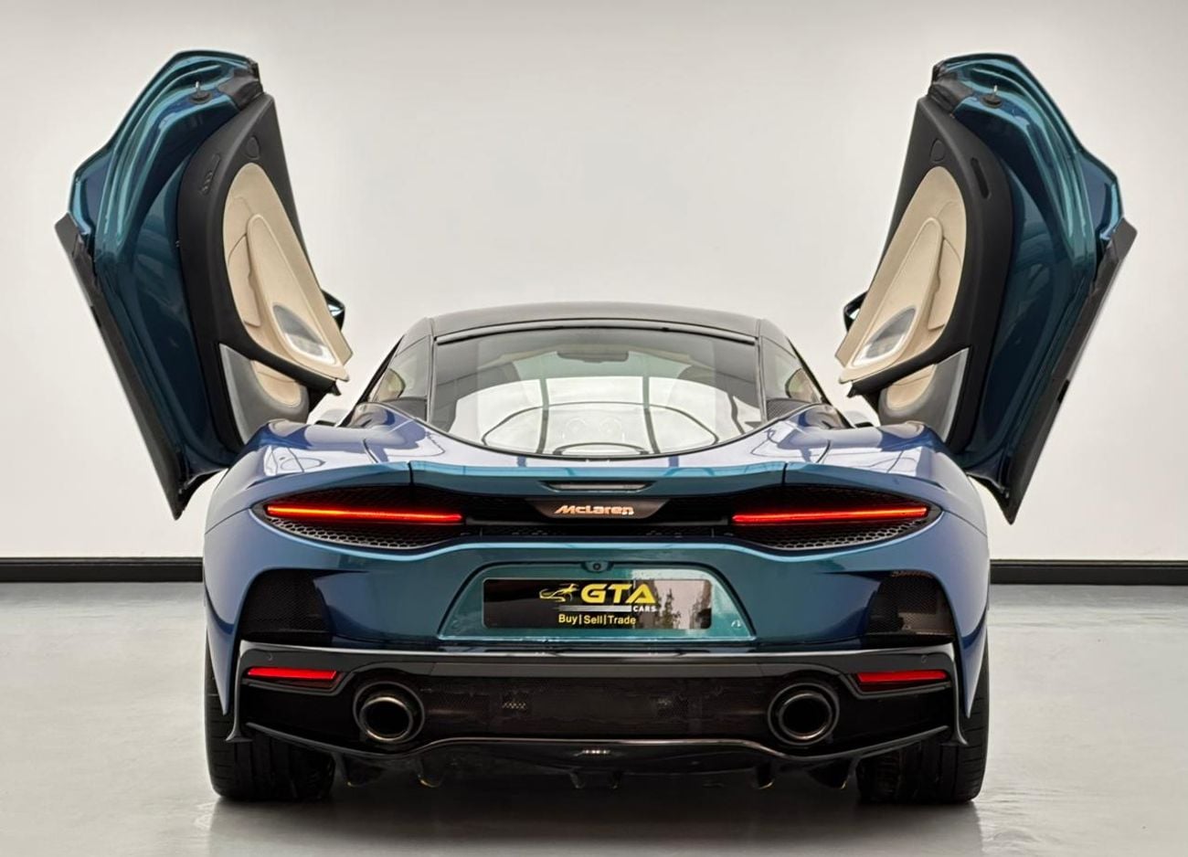 McLaren GT 2023 McLaren GT, 02/2027 McLaren Warranty + Service Contract, McLaren Full Service History, GCC