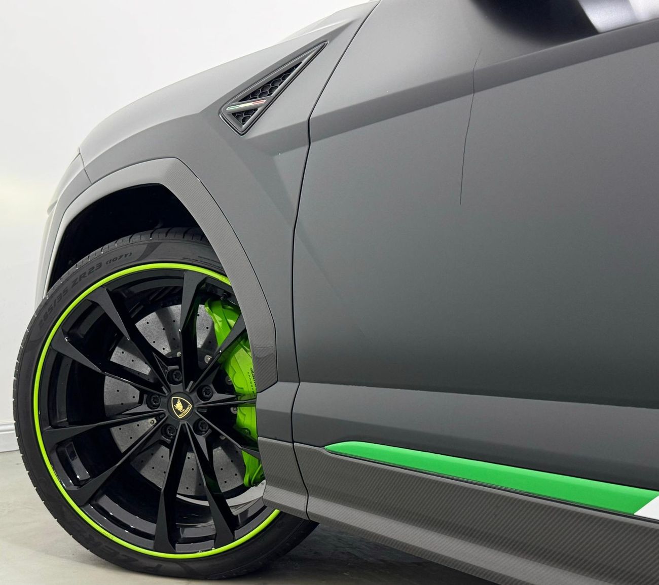 Lamborghini Urus 2021 Lamborghini Urus, 2025 Lamborghini Warranty + Service Pack, Fully Loaded, Low Kms, GCC