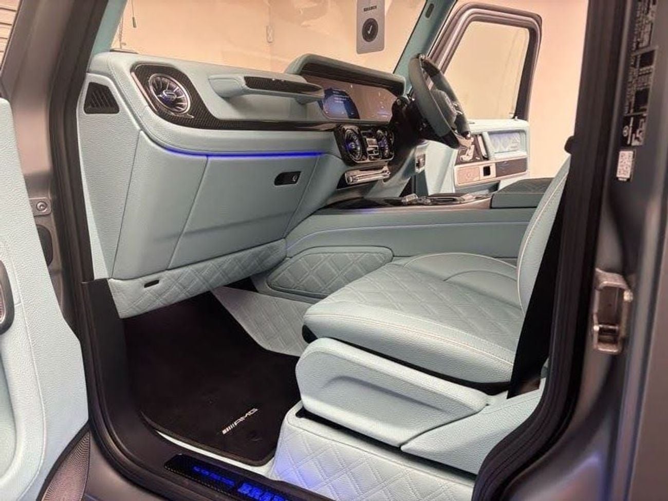 Mercedes Benz Brabus 4.0 G63 V8 BiTurbo MHEV AMG MANUFAKTUR Edition SpdS+9GT 4WD Euro 6 (s/s) 5dr ( EXPORT ONLY) Right Ha