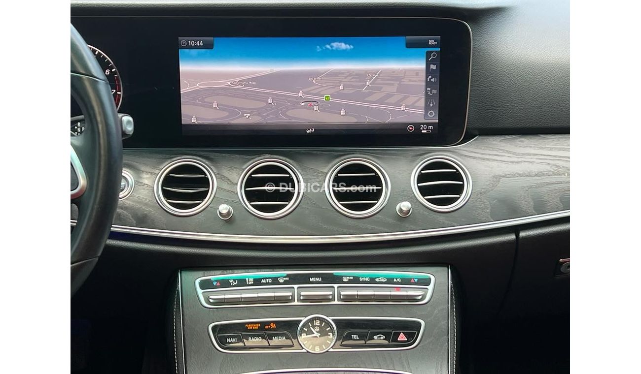 Mercedes-Benz E300 Std MERCEDES BENZ E300 AMG 2019 BODY KIT FULL OPTIONS DEALER WARRANTY