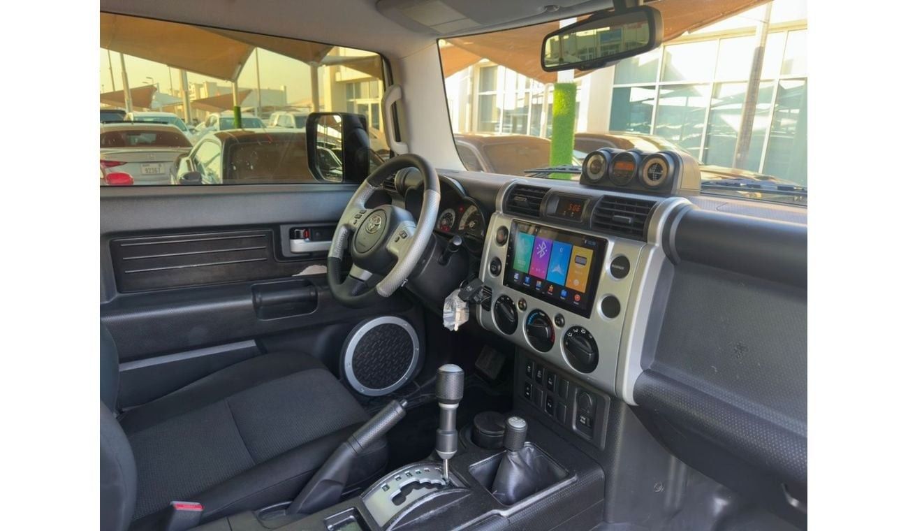 تويوتا إف جي كروزر TOYOTA FG CRUISER 2013 GCC FULL OPTION PERFECT CONDITION