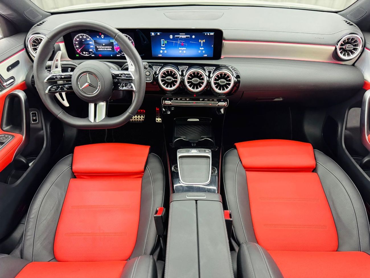 Mercedes-Benz CLA 250 AMG 4MATIC 2.0L 2025 Mercedes Benz CLA250,  2030 Mercedes Warranty, Very Low Kms, GCC