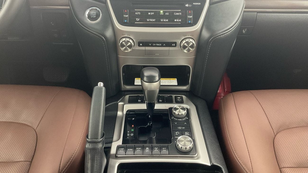 Toyota Land Cruiser VXR | upto AED 20,000 Ramadan Discount | Guaranteed Warranty | 0 Down Payment