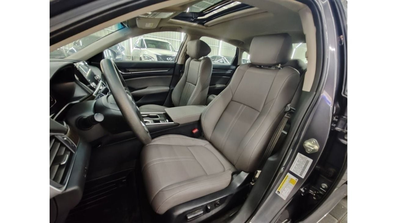 هوندا أكورد سبورت Warranty one year