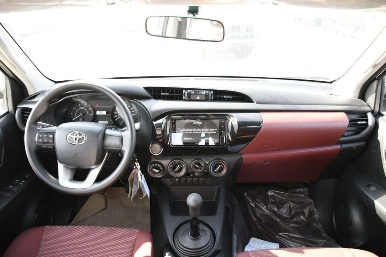 تويوتا هيلوكس SGLX TOYOTA HILUX 2.4 DSL 4x4 DC MANUAL TRANSMISSION