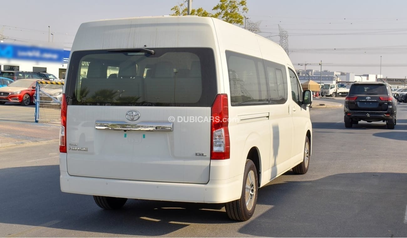 Toyota Hiace TOYOTA HIACE 2.8L Diesel Full Option