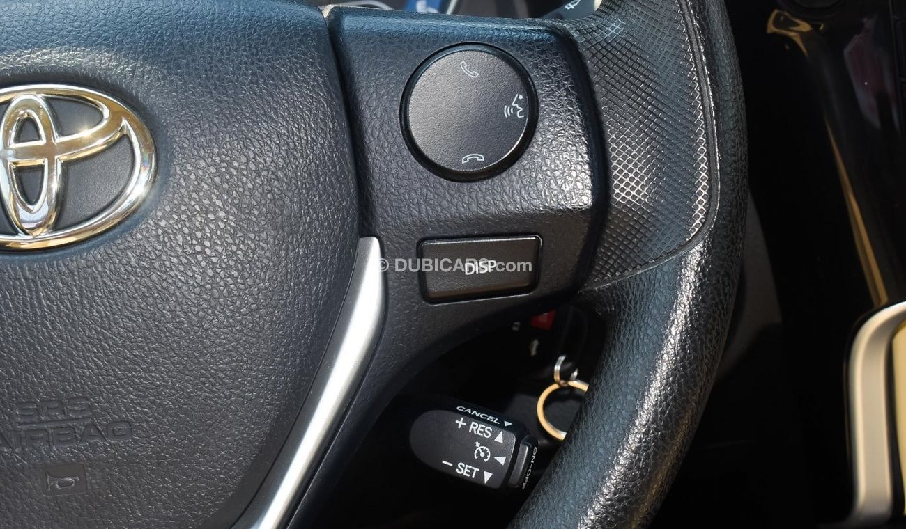 Toyota Corolla SE 2.0