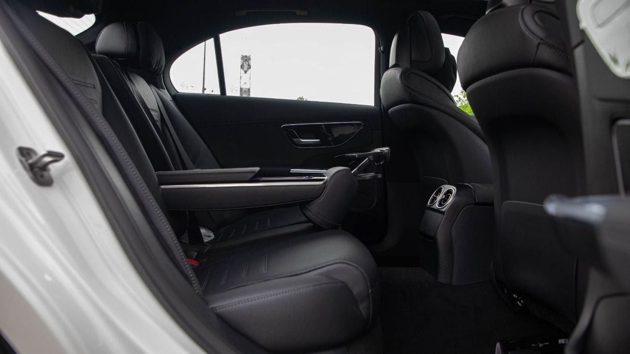 مرسيدس بنز C 200 2025/ C200L. For Local Registration +10%