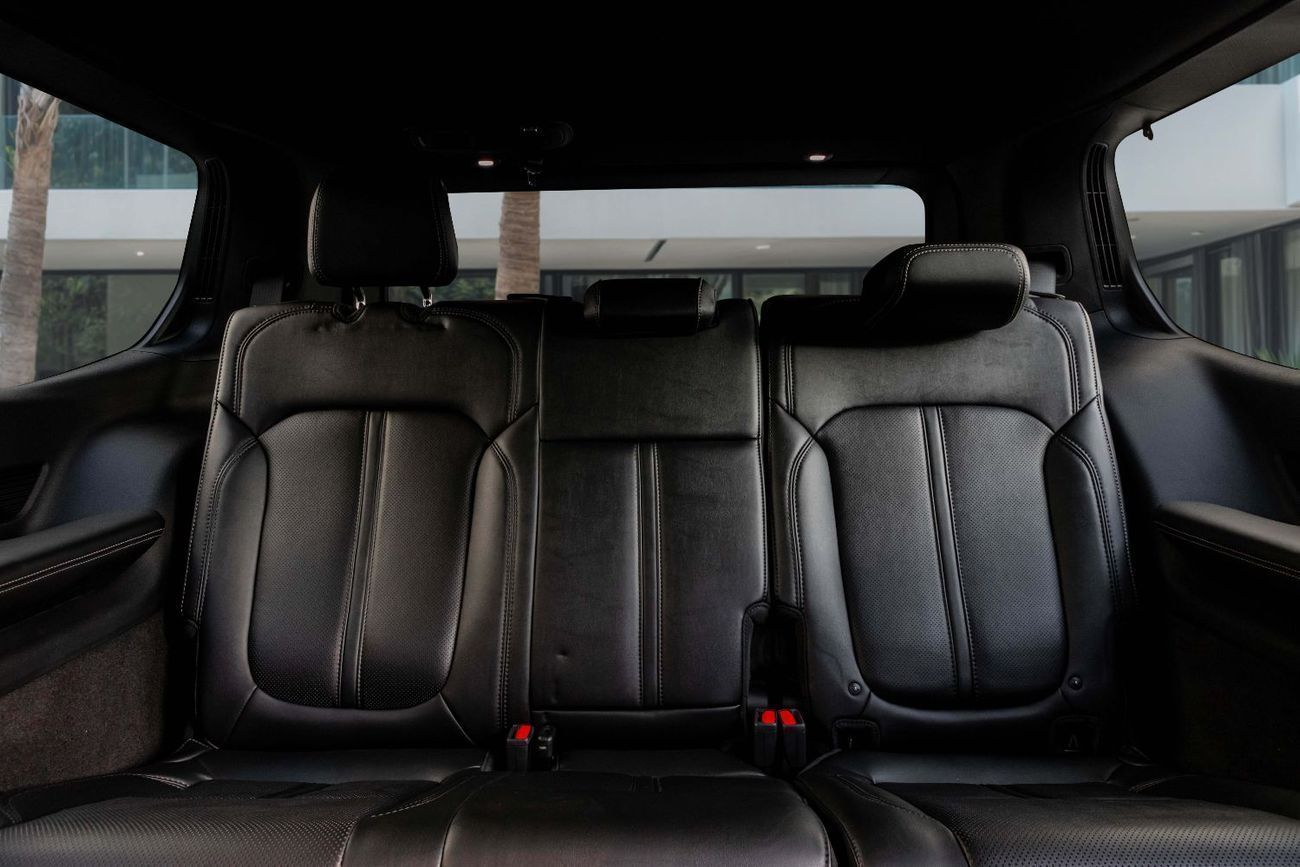 Jeep Grand Wagoneer SERIES III | 6,267 P.M  | 0% Downpayment | Excellent Condition!