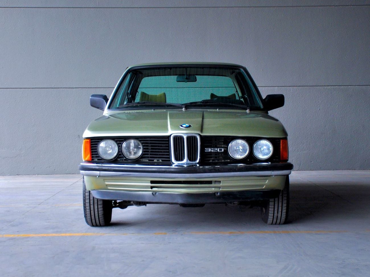 BMW 320i E21 Carburetor