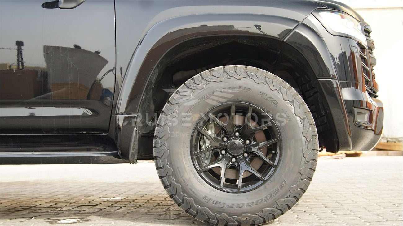 تويوتا لاند كروزر (LHD) TOYOTA LAND CRUISER 300 VX AWD VIP XTREME EDITION 3.3L DIESEL AT MY2025 – BLACK
