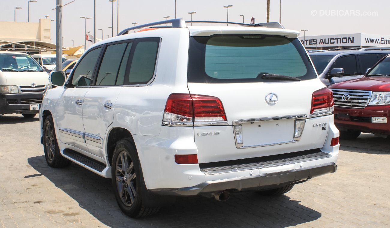 لكزس LX 570 With 2015 body kit