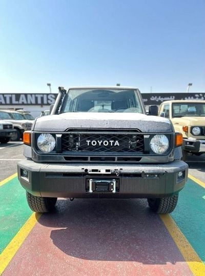تويوتا لاند كروزر بيك آب Toyota Land Cruiser LC79 petrol model 2024
