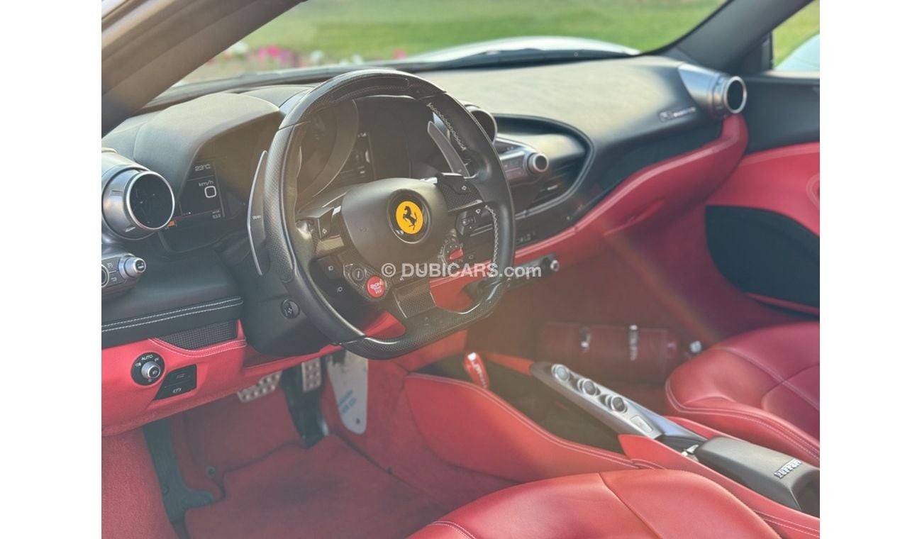 فيراري F8 تريبوتو تريبيوتو