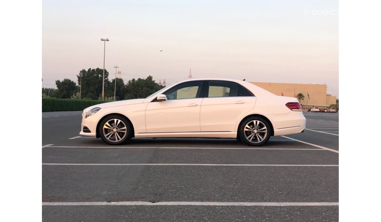 Mercedes-Benz E 250 MODEL 2015 GCCCAR PERFECT CONDITION FULL ORIGINAL PAINT FULL OPTION PANORAMIC ROOF LEATHER SEATS NAV