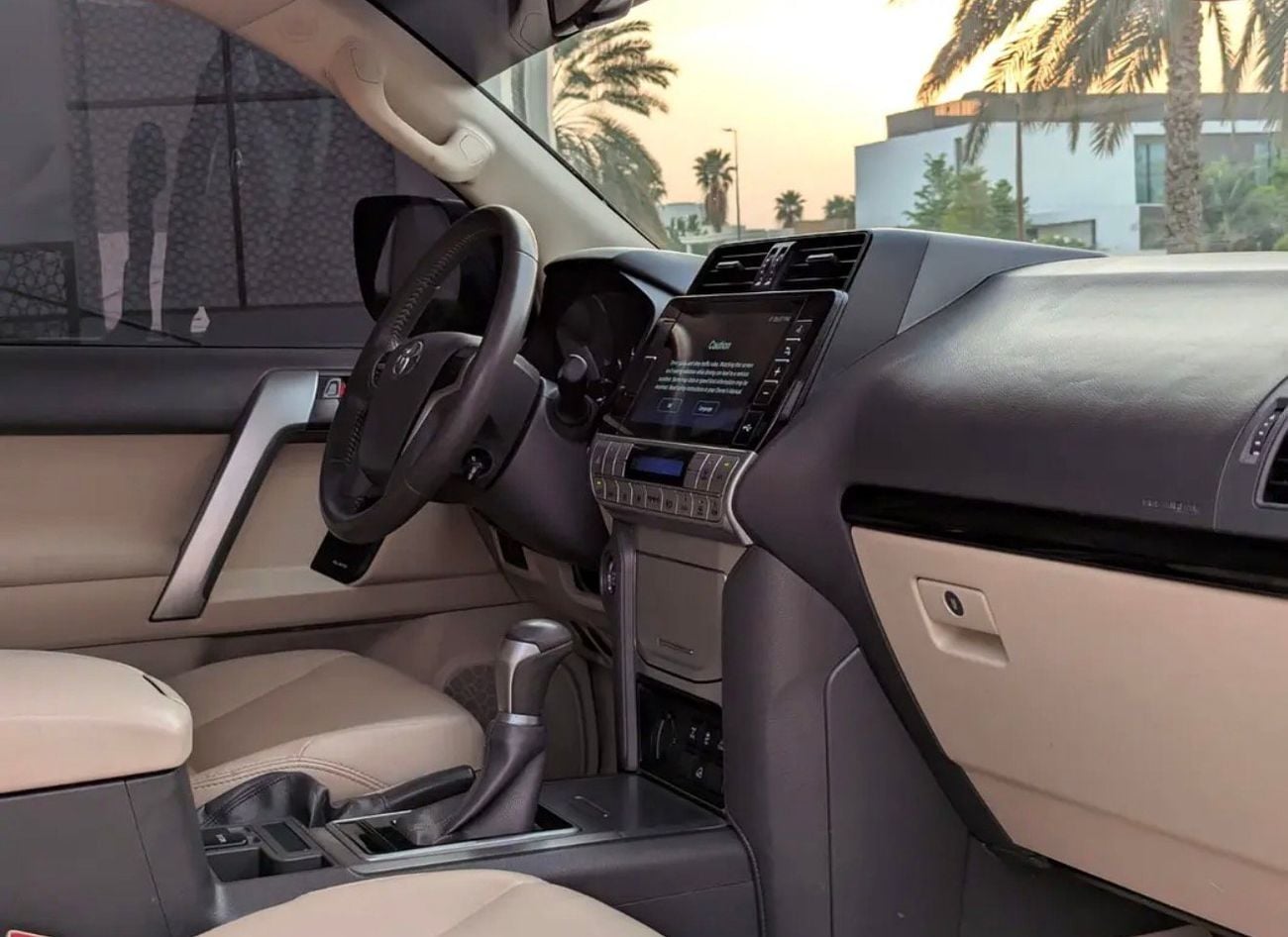 تويوتا برادو 2023 MODEL Full Option V6 4.0L Engine Car is very clean and Perfect Condition