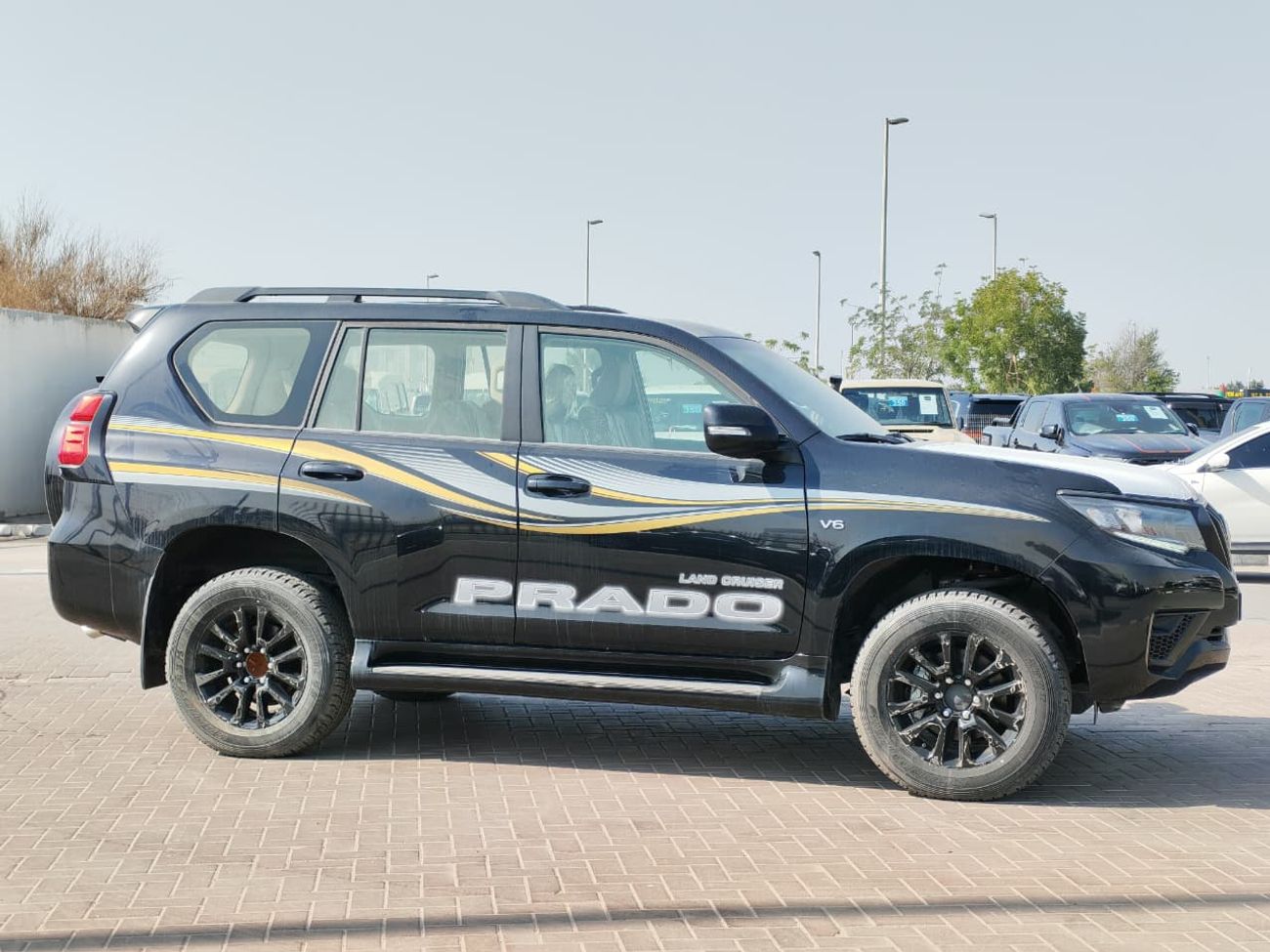 Toyota Prado 2023 Toyota Prado TXL Mid-Night Edition Spare-Up 4.0L V6 Petrol A/T 4WD Export Only