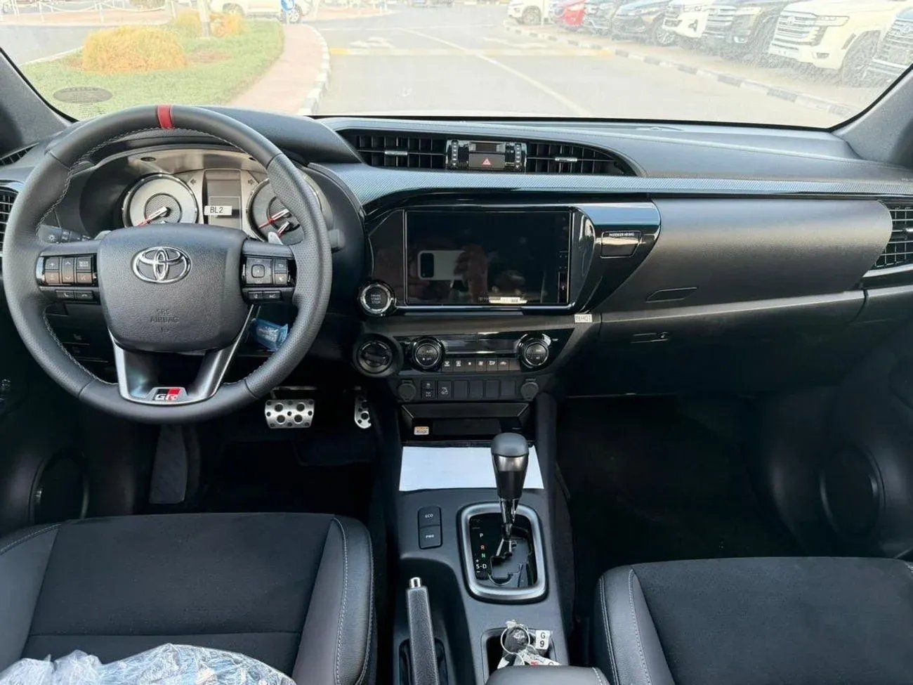 تويوتا هيلوكس Hilux GR sport 2.8L diesel 2026 full option