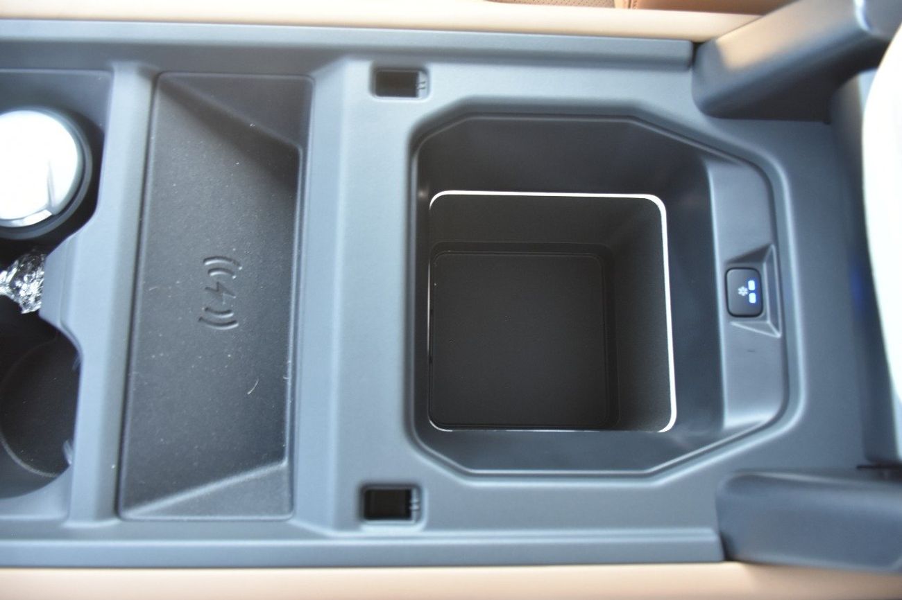 Land Rover Defender 90 X-Dynamic HSE P400 3.0L