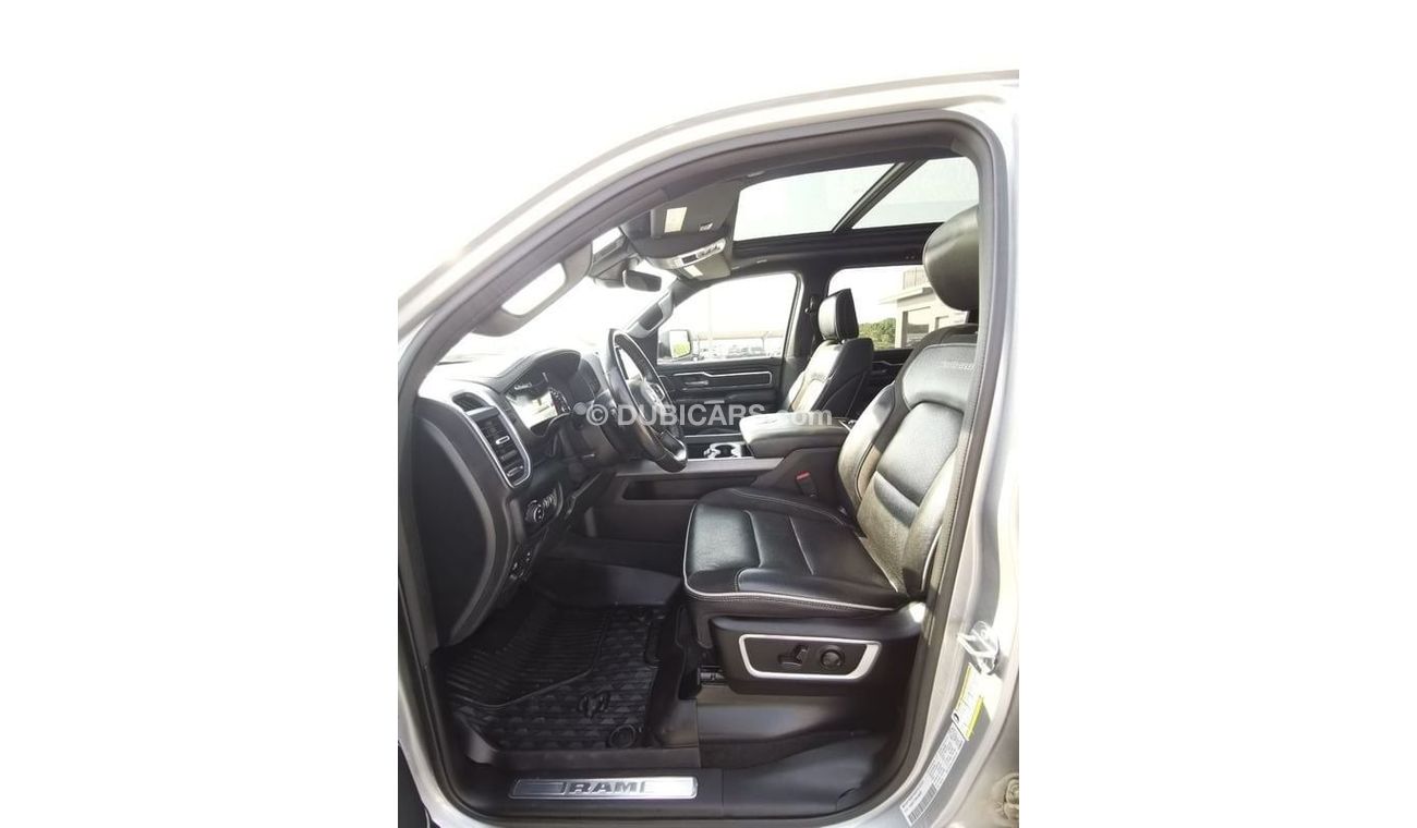 RAM 1500 Dodge RAM Laramie - 2022 - Silver