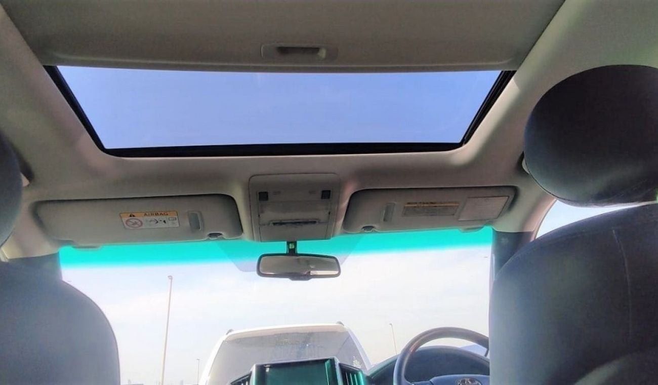 Toyota Land Cruiser V8 Diesel 4.5L (Right Hand)