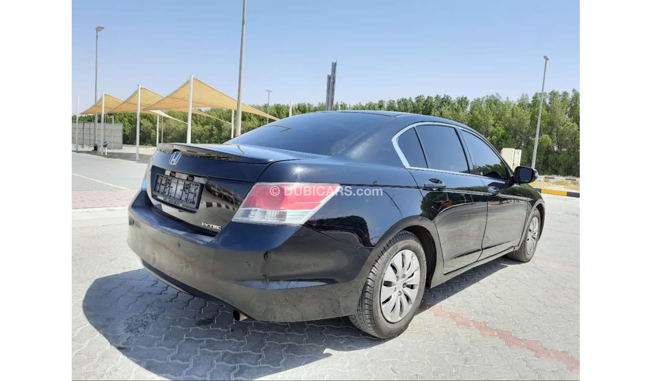 هوندا أكورد هوندا أكورد 2009 خليجي بحالة ممتازه للبيع