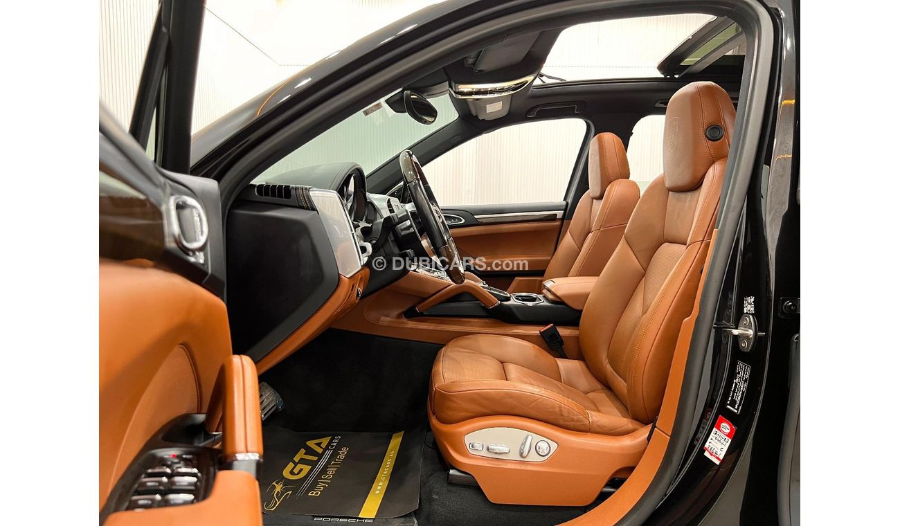 Porsche Cayenne 2017 Porsche Cayenne Platinum S, Warranty, Full Service History, Full Options, GCC