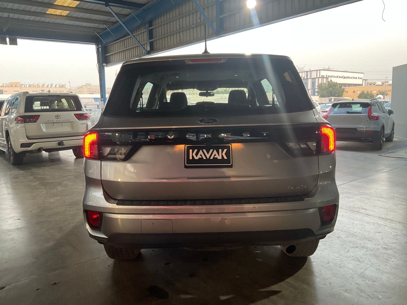 فورد ايفرست XLS | شامل الضمان | 0 ﺪﻔﻋﺓ ﺃﻮﻟﻯ