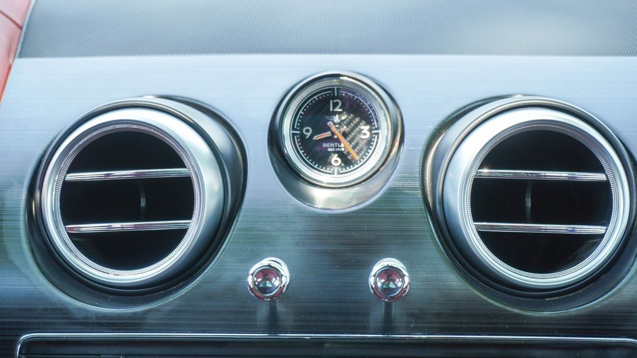 Bentley Bentayga V8 DIESEL 2018 GERMAN SPECS