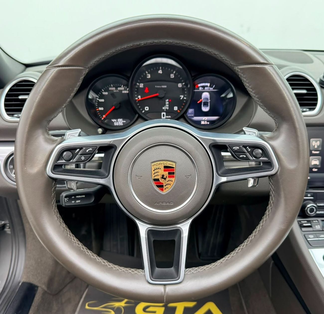 بورش بوكستر 718 STD 2017 Porsche 718 Boxster, Full Porsche Service History, Fully Loaded, Excellent Condition, GCC