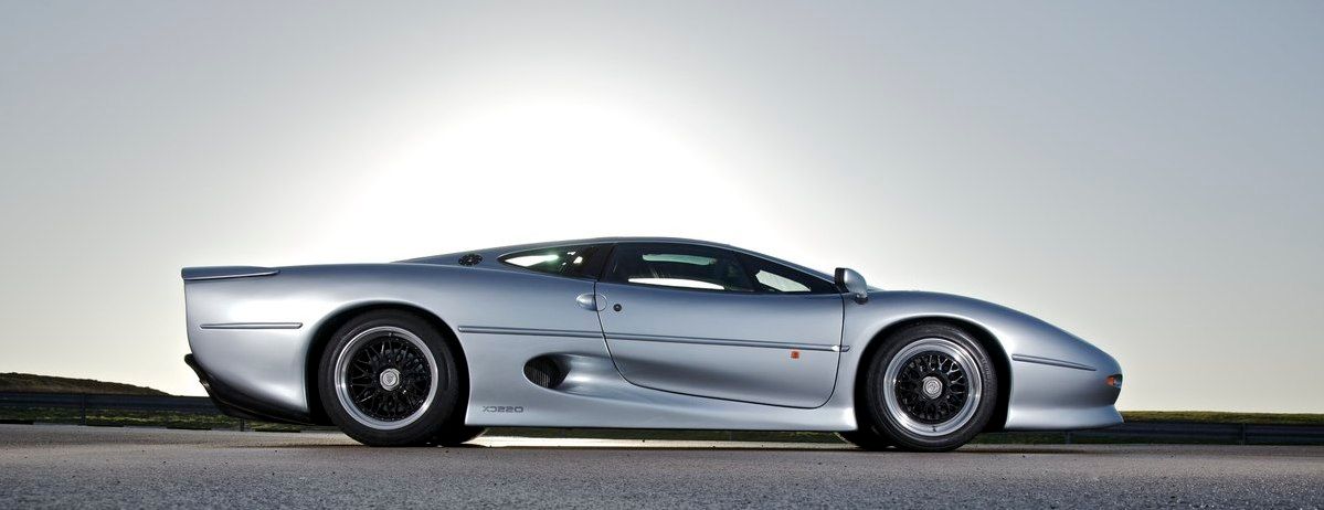 Jaguar XJ220 exterior - Side Profile