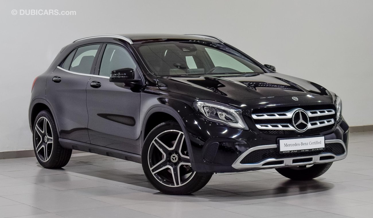 مرسيدس بنز GLA 250 4Matic عدد الكيلومترات منخفضة مع 4 سنوات من الخدمة و 5 سنوات من الضمان