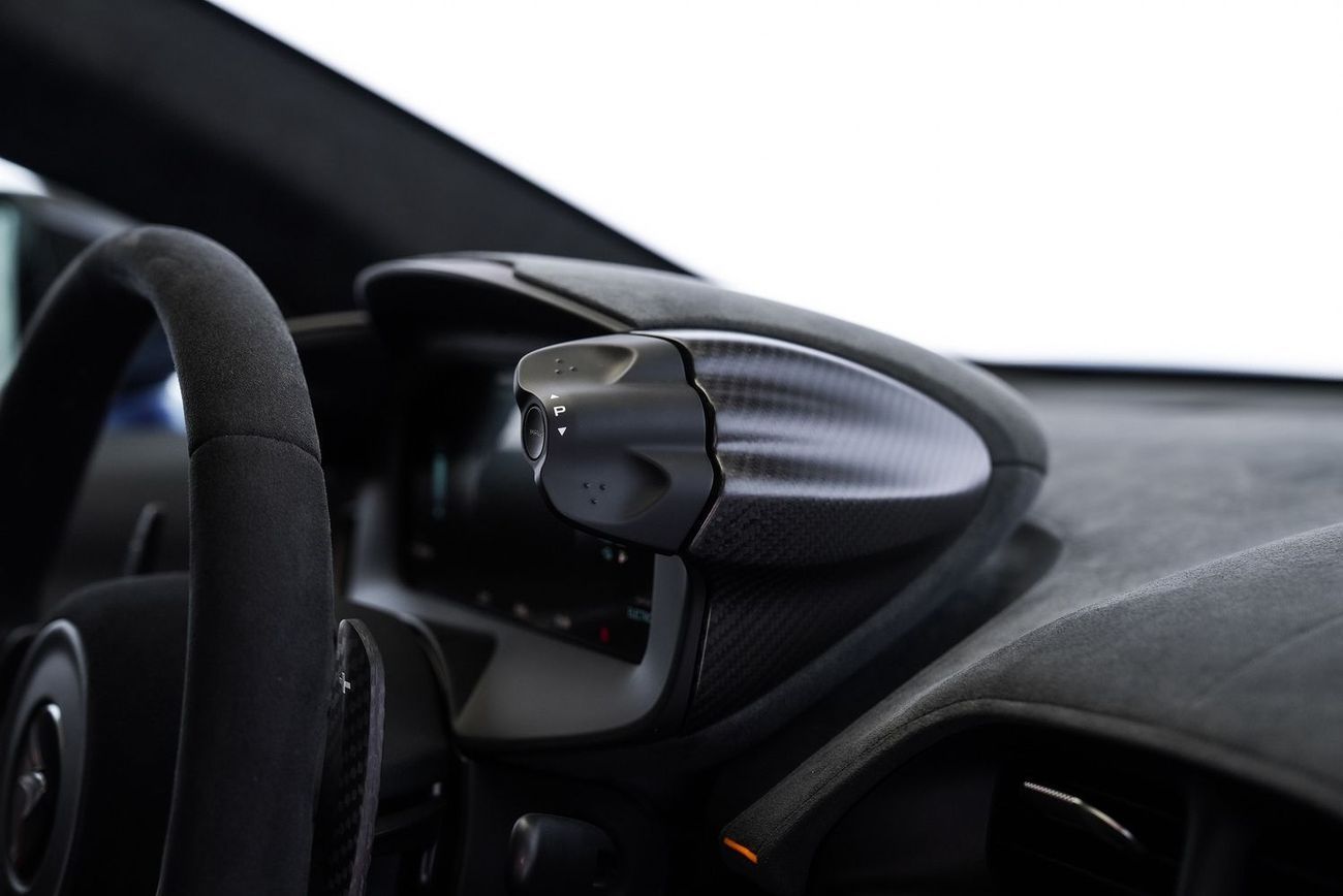 مكلارين أرتورا McLaren Artura