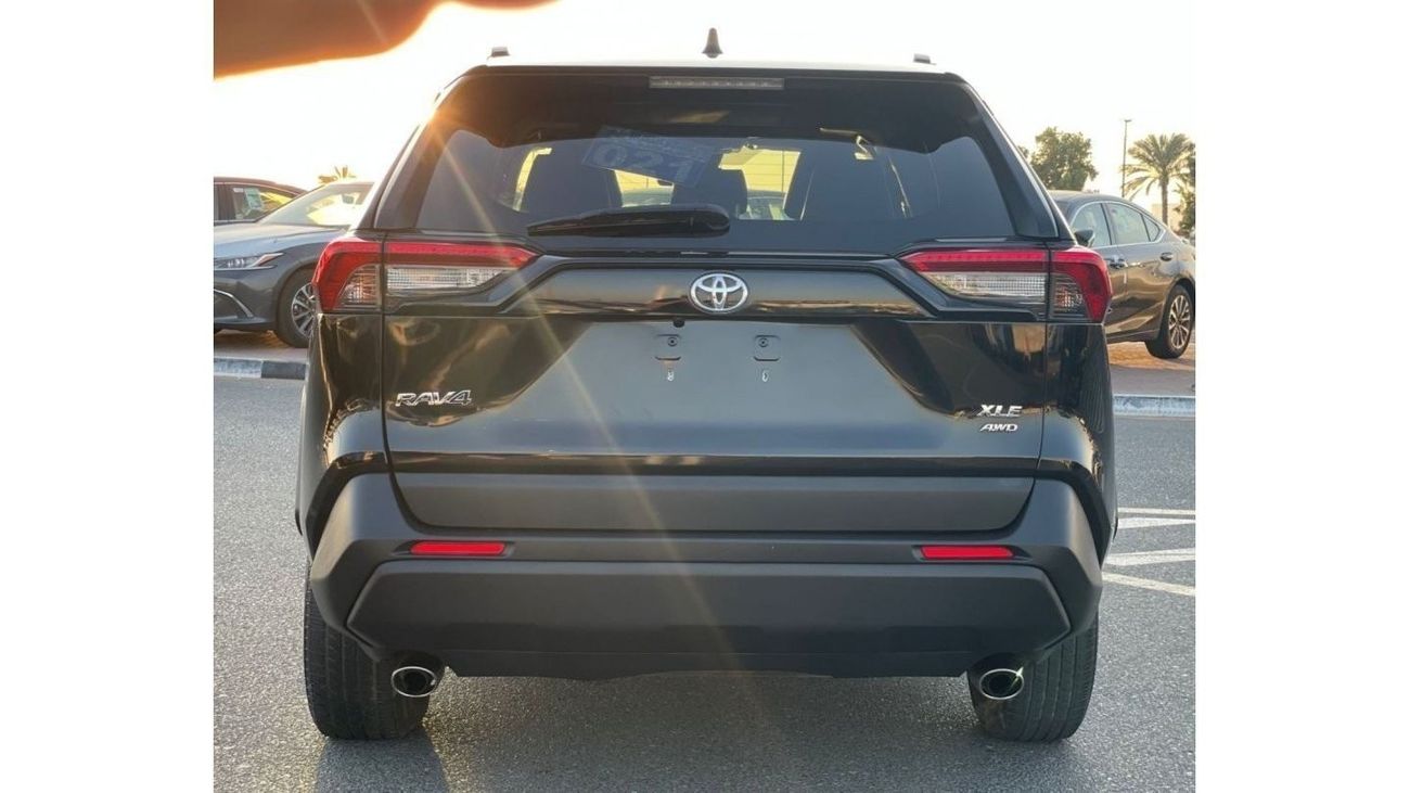 Toyota RAV4 2019 Toyota Rav4 XLE 4x4 AWD 2.5L V4 Full Option -