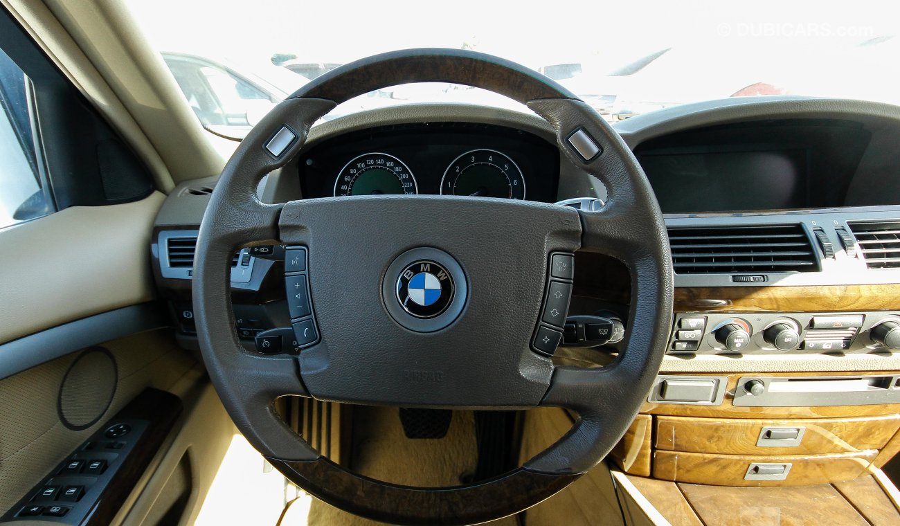 BMW 745e i