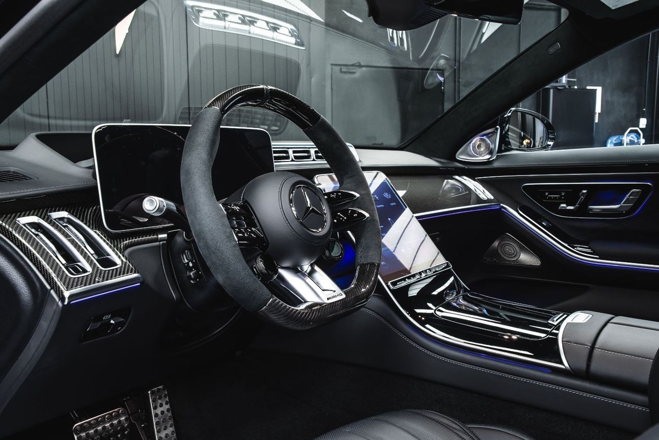 مرسيدس بنز S 63 AMG BRABUS B930 + Ceramic Brakes + Bur 4D + Carbon Interior