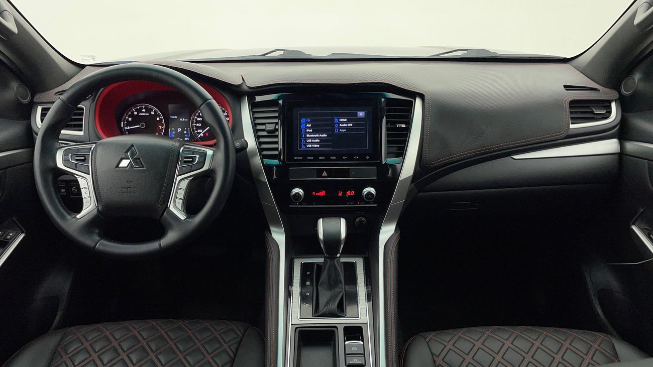 ميتسوبيشي مونتيرو سبورت GLX M/L SIGNATURE EDITION 3 | بدون دفعة مقدمة | اختبار القيادة في المنزل