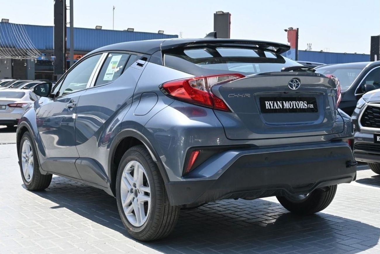 Toyota CHR Toyota CH-R 1.8L Hybrid Color Grey Model 2023