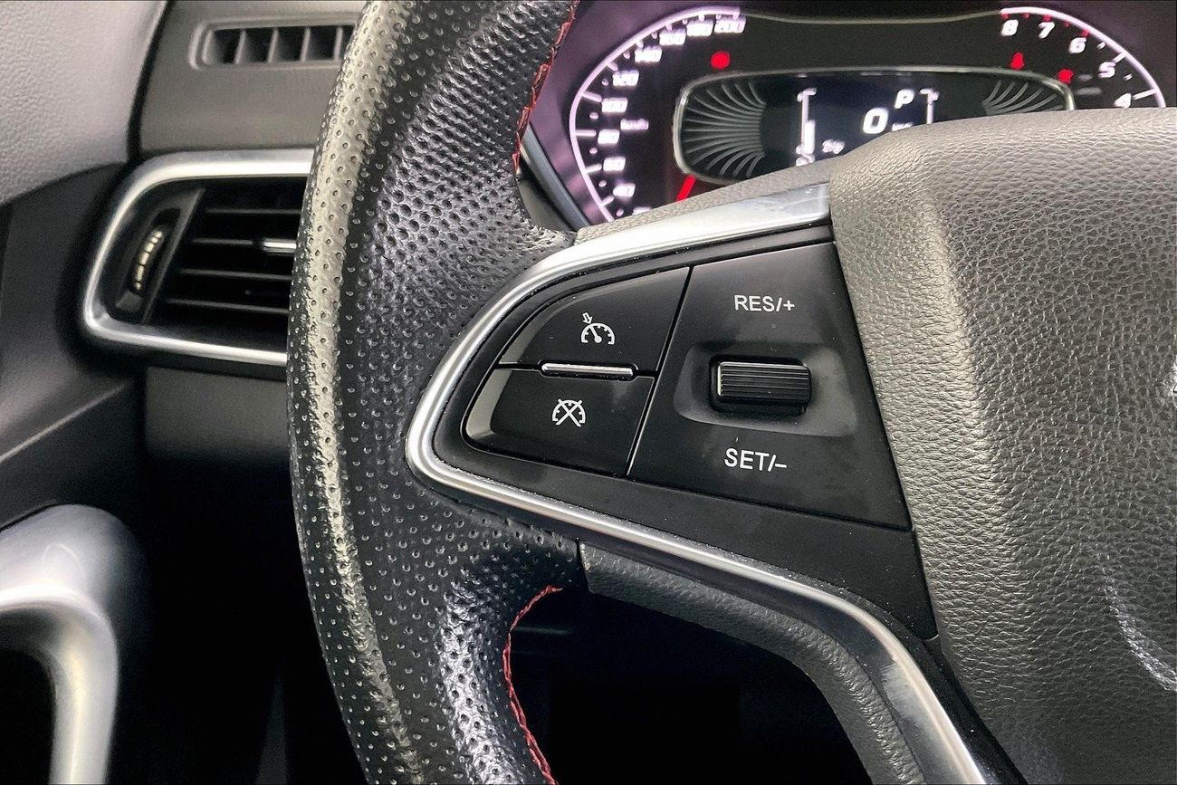 Porsche Macan Standard+ | Guaranteed Warranty | 0 Down Payment