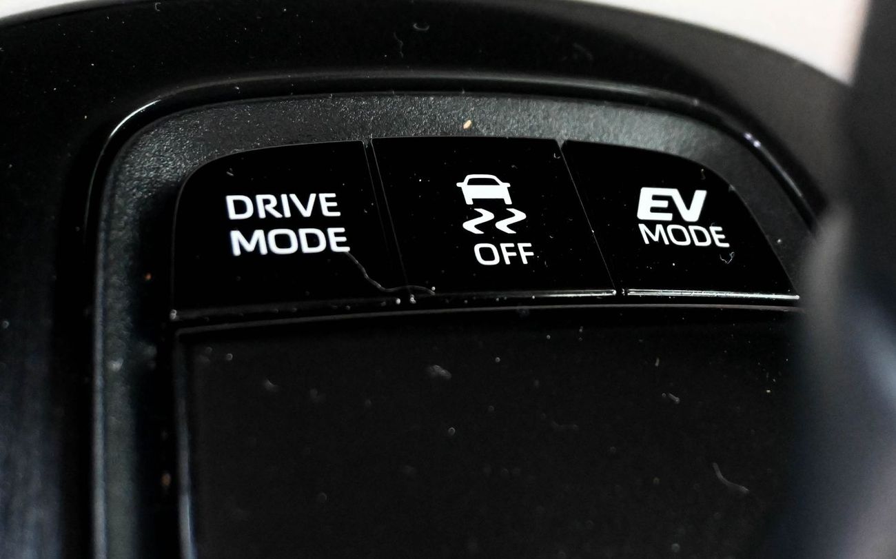 Toyota Corolla XLI 1.8L Toyota Corolla Hybrid 2022 GCC Accident-Free Excellent Condition 1092 AED Monthly